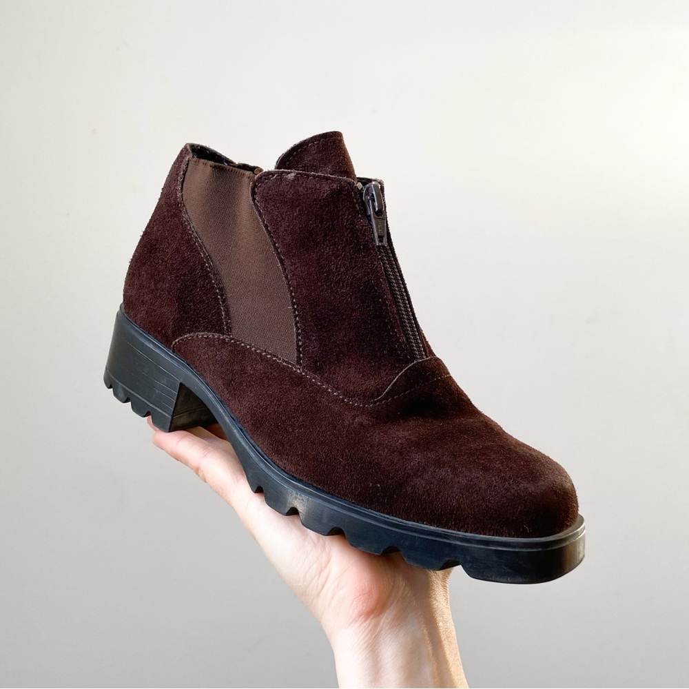 🌿90s Vintage Brown Suede Barbo Chunky Heeled Ankle Boots Made in Canada US 7